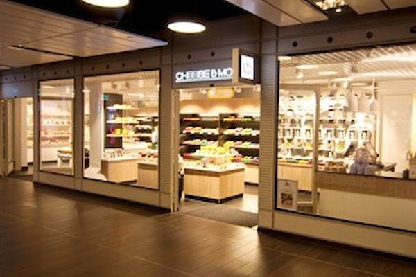 Cheese & More Stationsplein