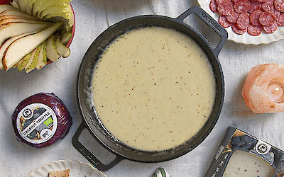 Truffel kaasfondue met 2 soorten truffelkaas