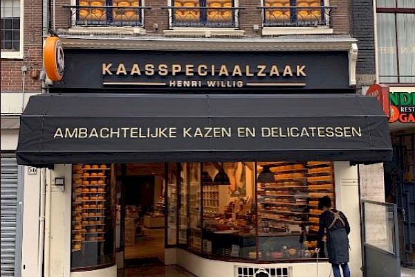 Kaasspeciaalzaak Henri Willig Damrak